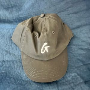 Never worn G give Glamaholic Lifestyle hat NWT